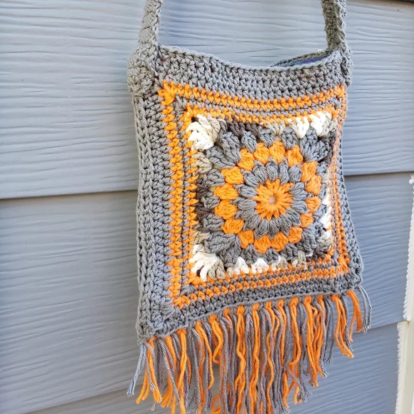 Handcrochet Crossbody Purse - Picture 3 of 3